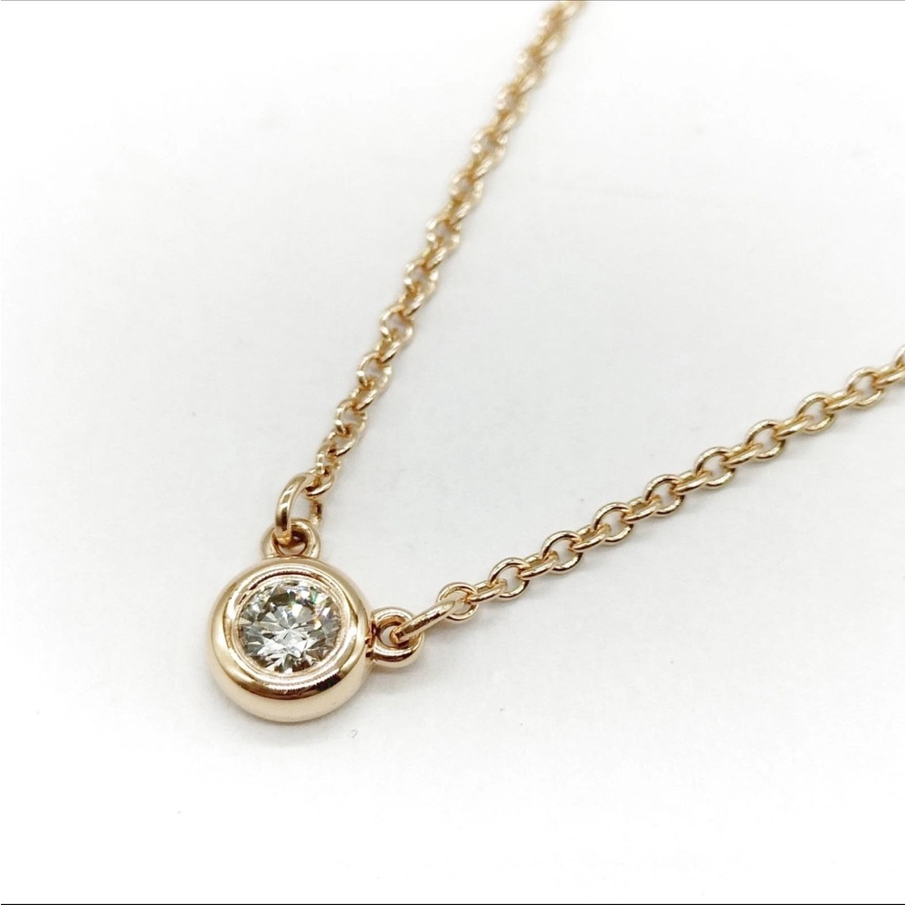 Tiffany and Co Necklace By the Yard Elsa Peretti
Natural Diamond 18k Yellow Gold